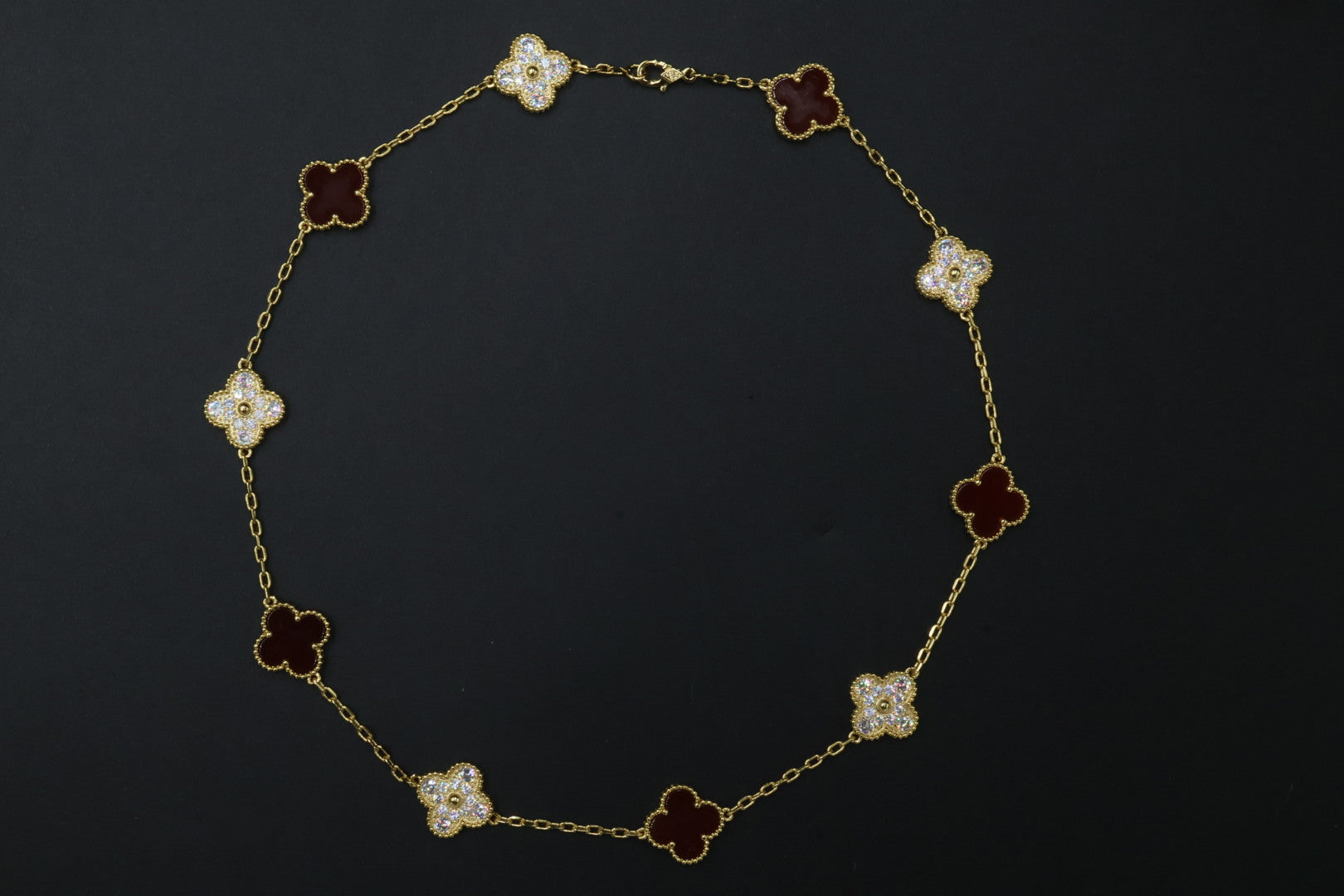 Collar VCA Alhambra 10 Motivos - Gold Cornalina Diamonds.