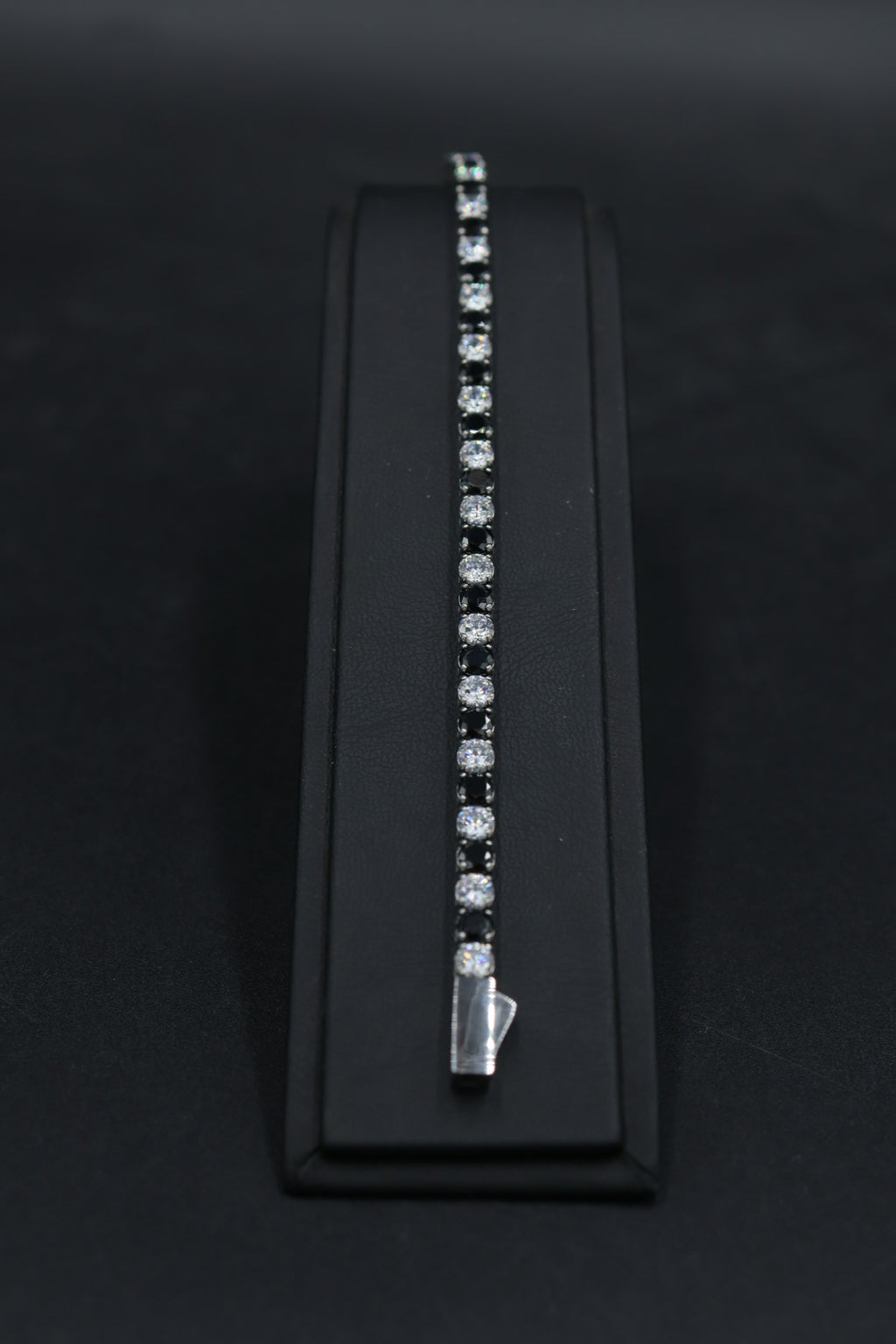 Pulsera Tenis con Zirconias Negro - Plateado 5 mm