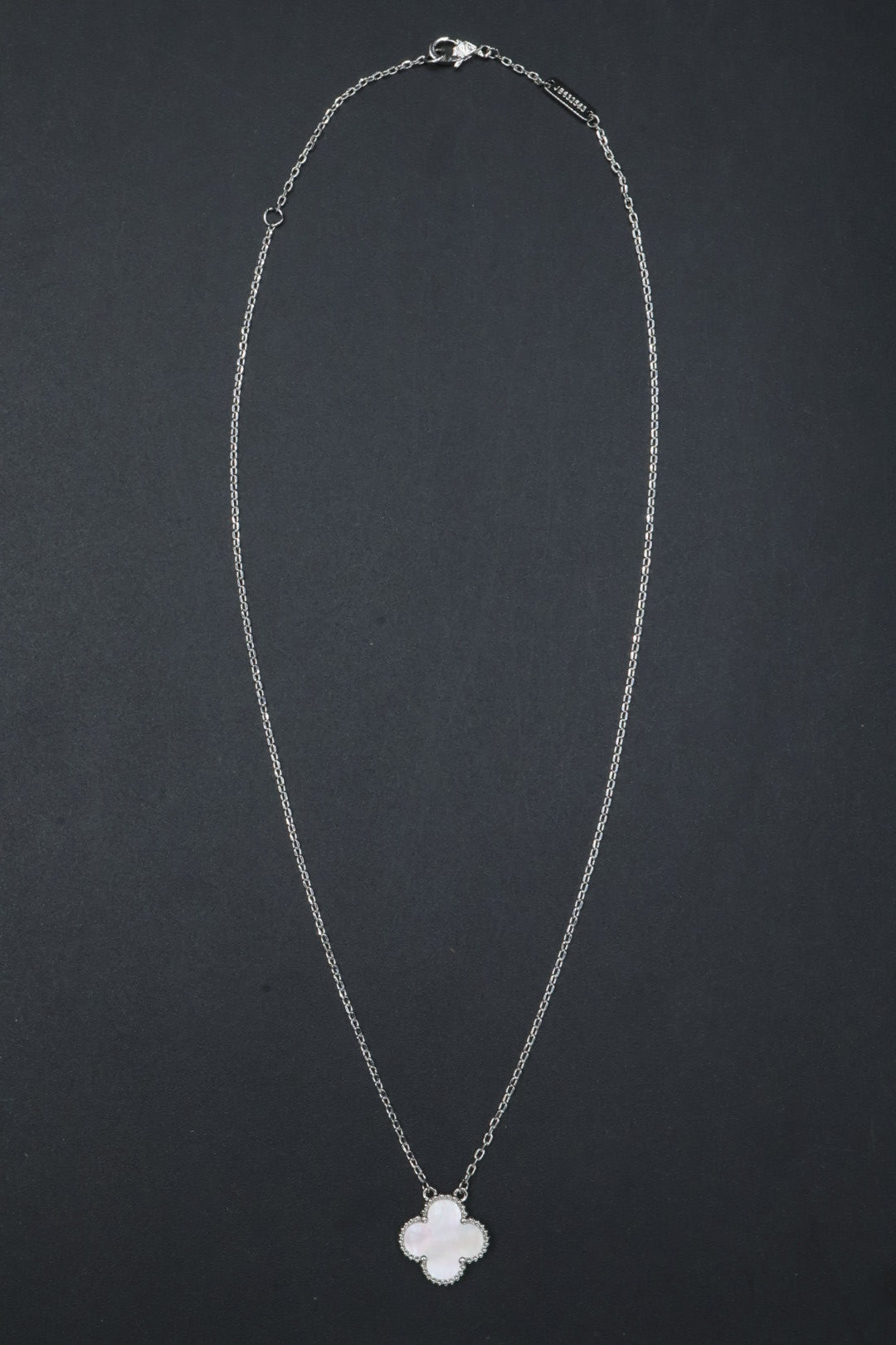 Collar Vintage Alhambra 1:1 Silver Nácar.