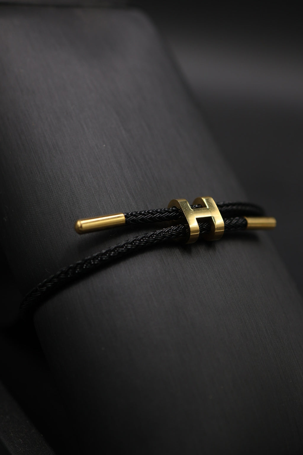Pulsera Lazo con logo Hermes.