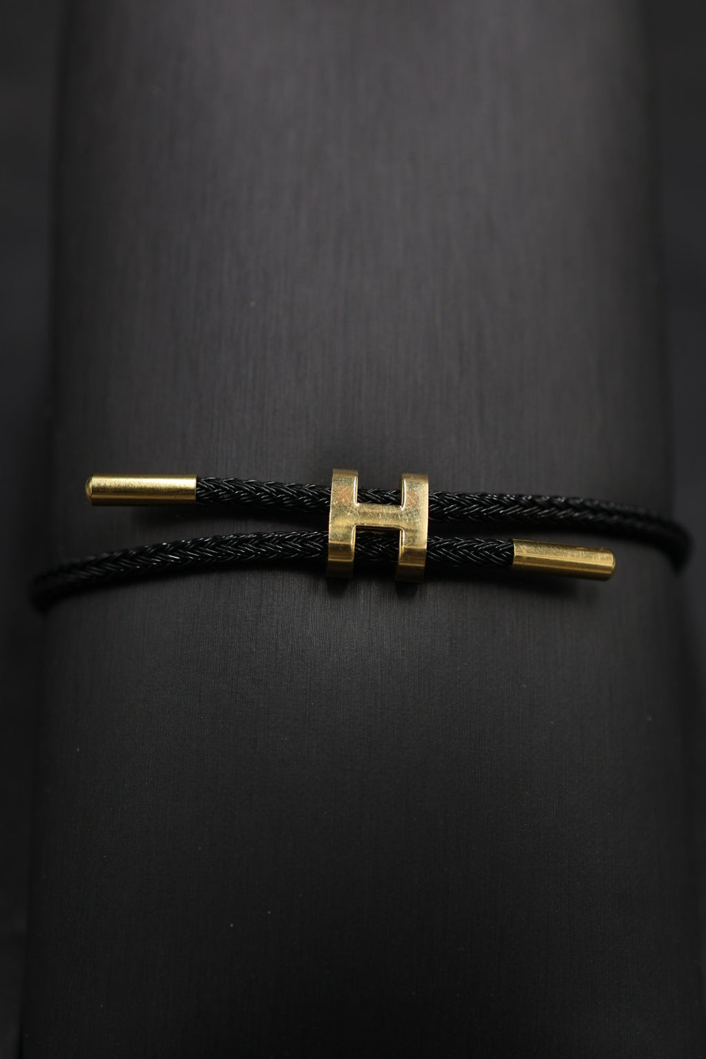 Pulsera Lazo con logo Hermes.