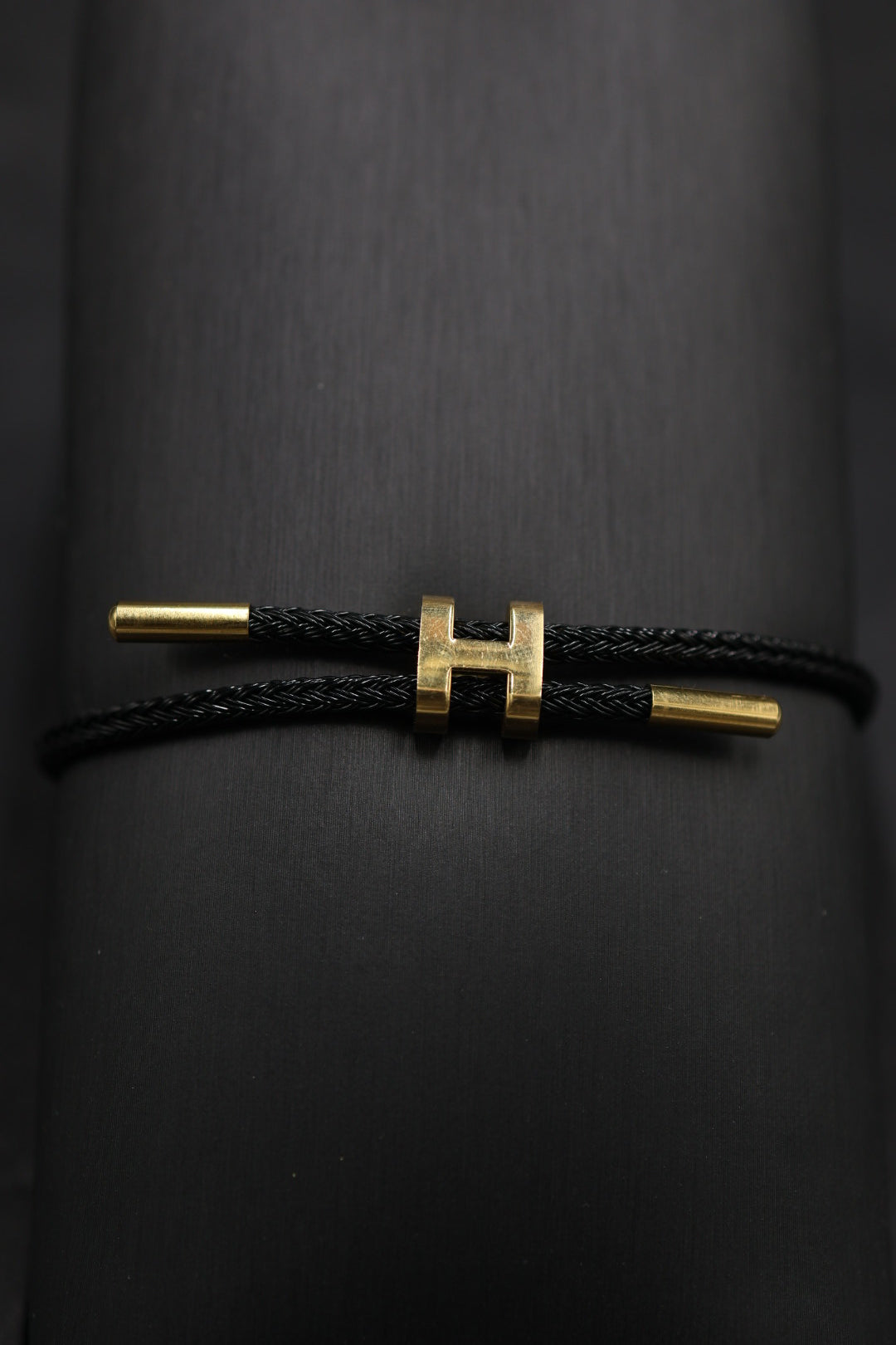 Pulsera Lazo con logo Hermes.