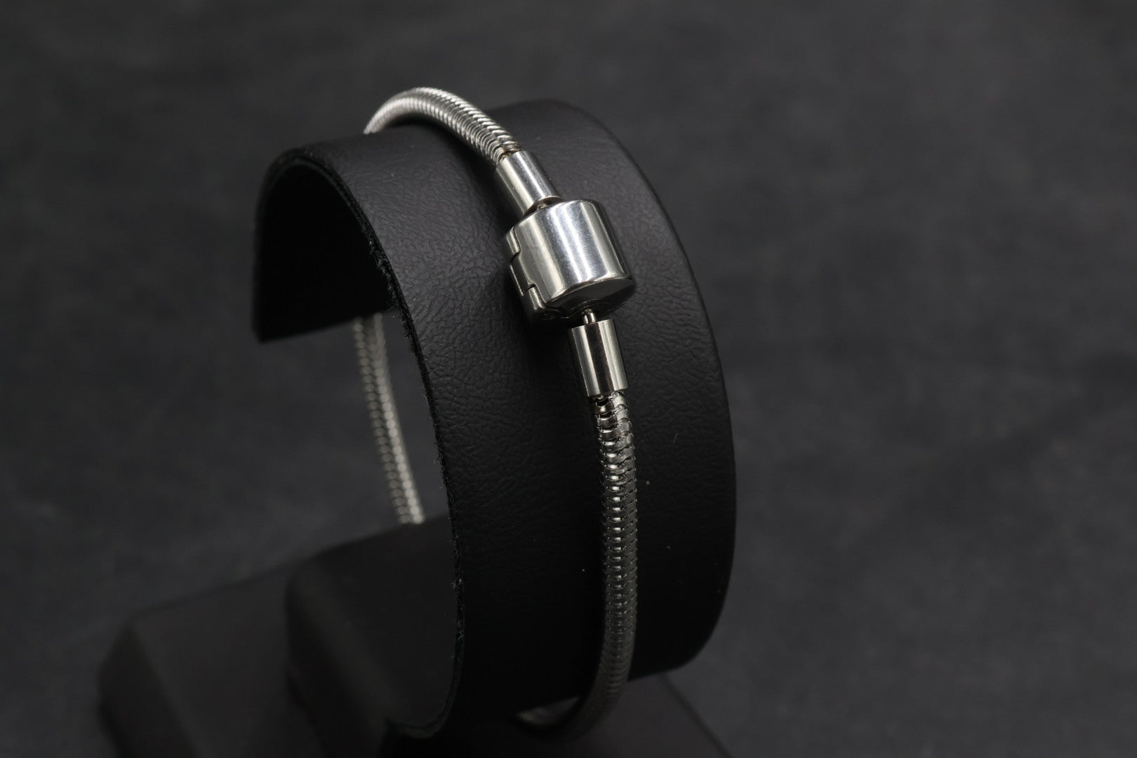 Pulsera tipo Pandora 2.