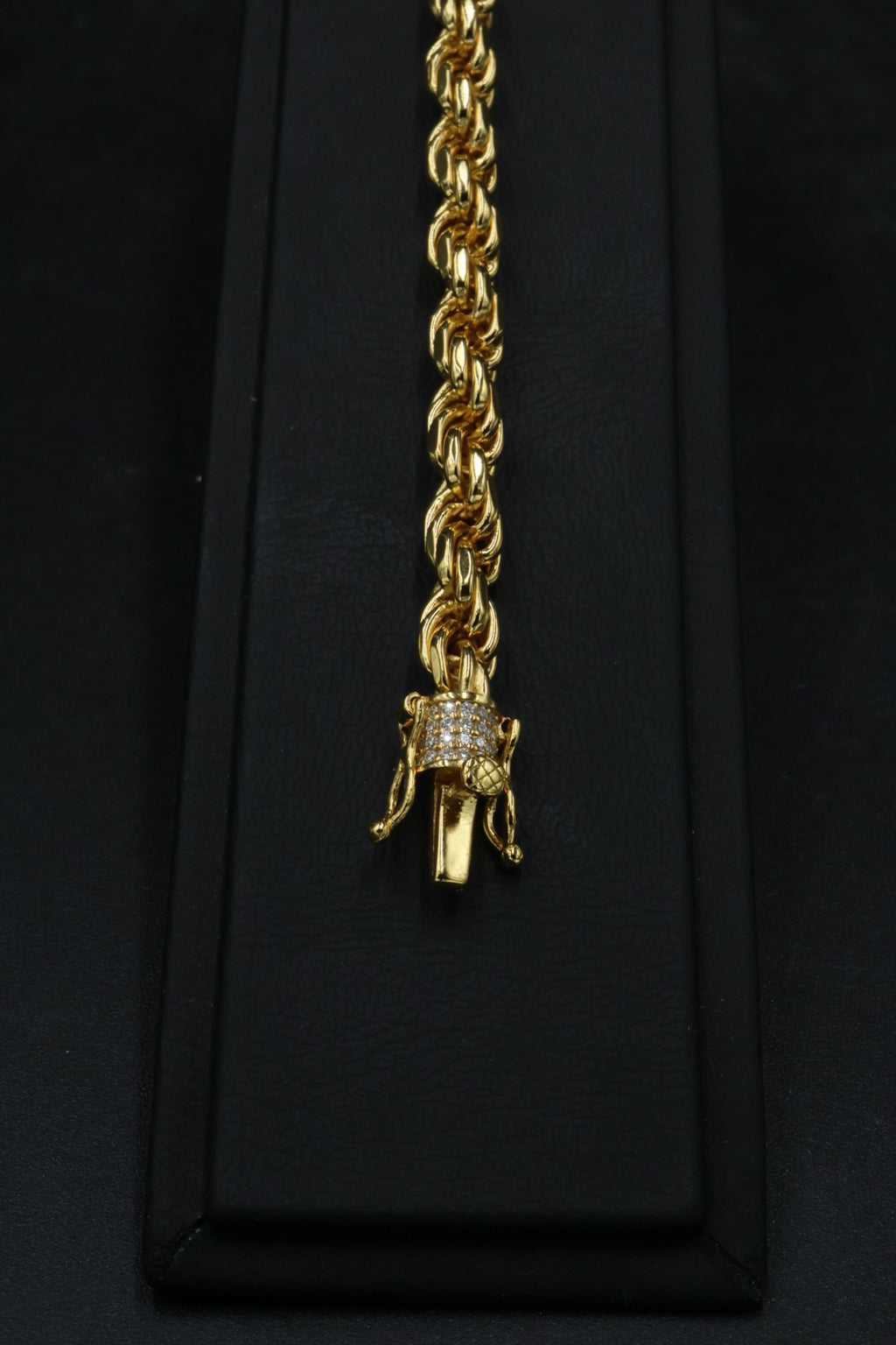 Pulsera Torzal 4 Micras Oro Broche Iced - Moissanita