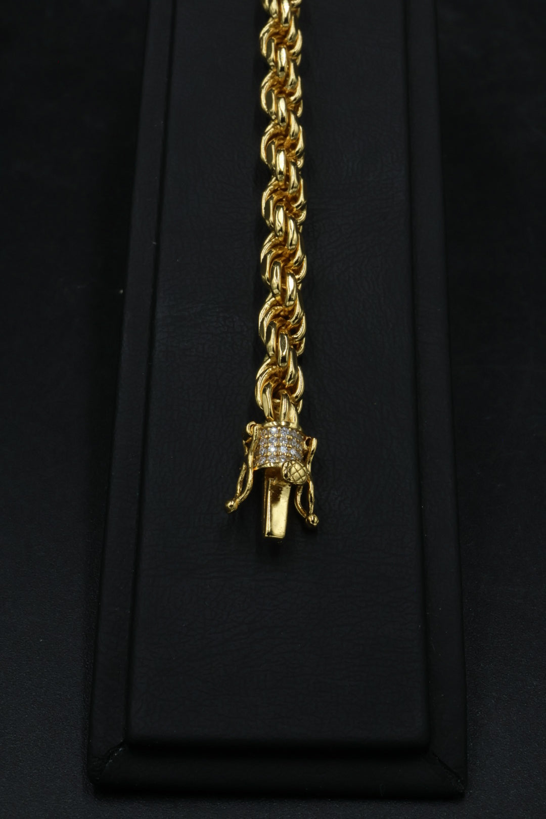 Pulsera Torzal 4 Micras Oro Broche Iced - Moissanita
