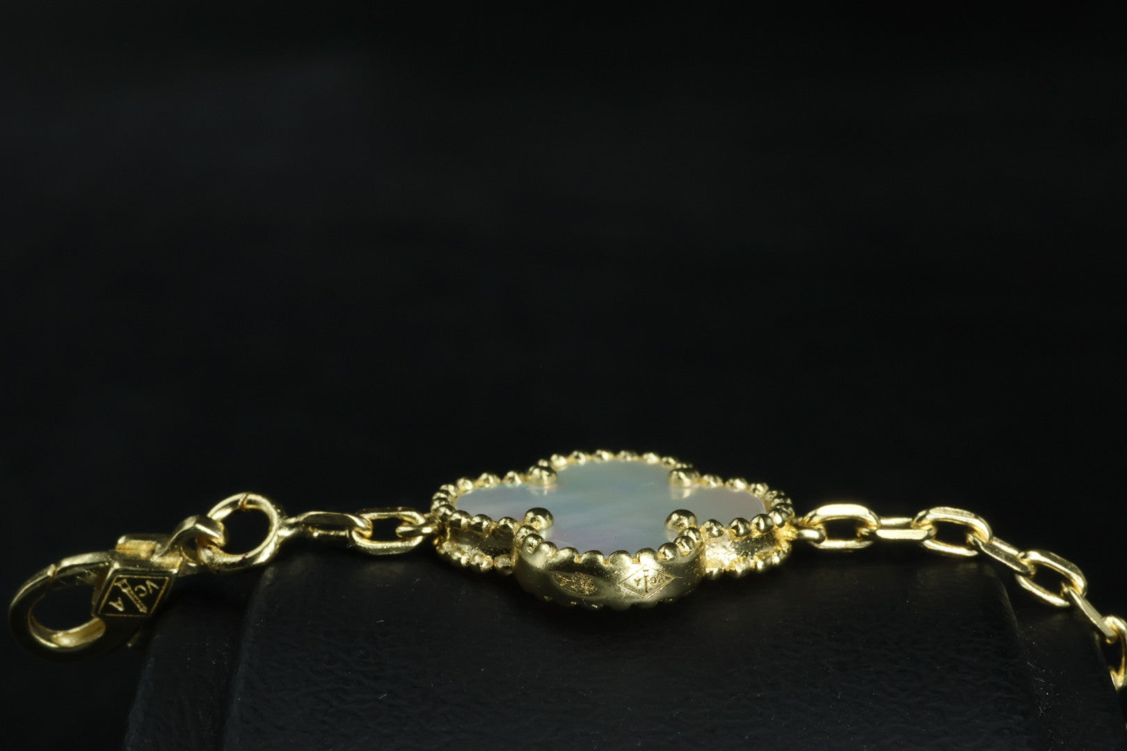 Pulsera VCA Plata .925 1:1 Vintage Alhambra, 5 Nácar- Diamonds / Gold