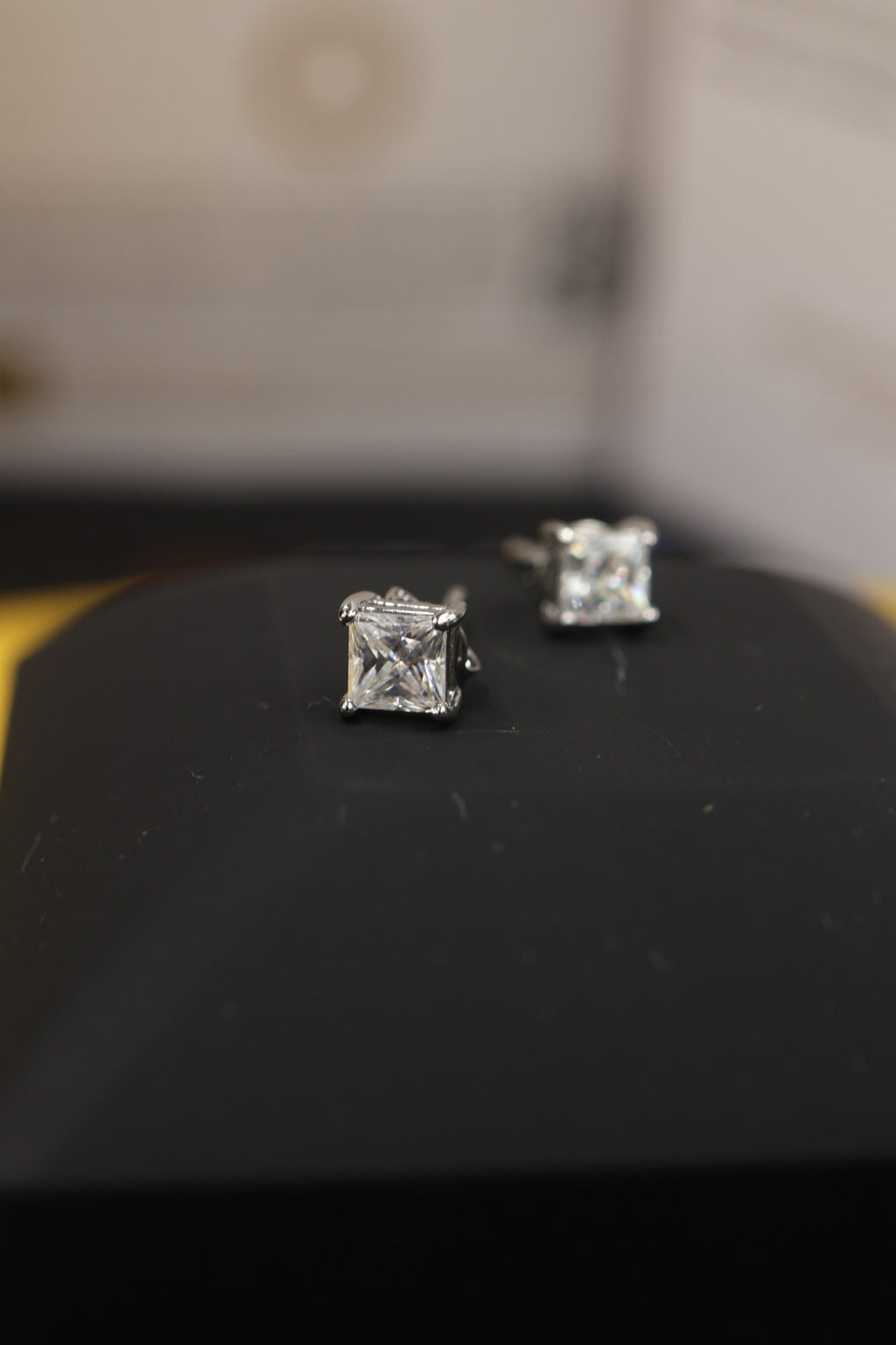 Aretes de Cuadro Plata 925 - Moissanita