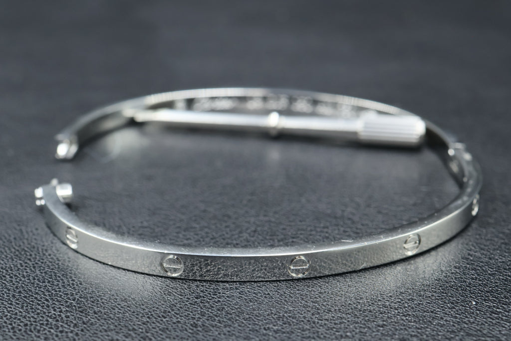 Brazalete Cartier Love - Plateado.