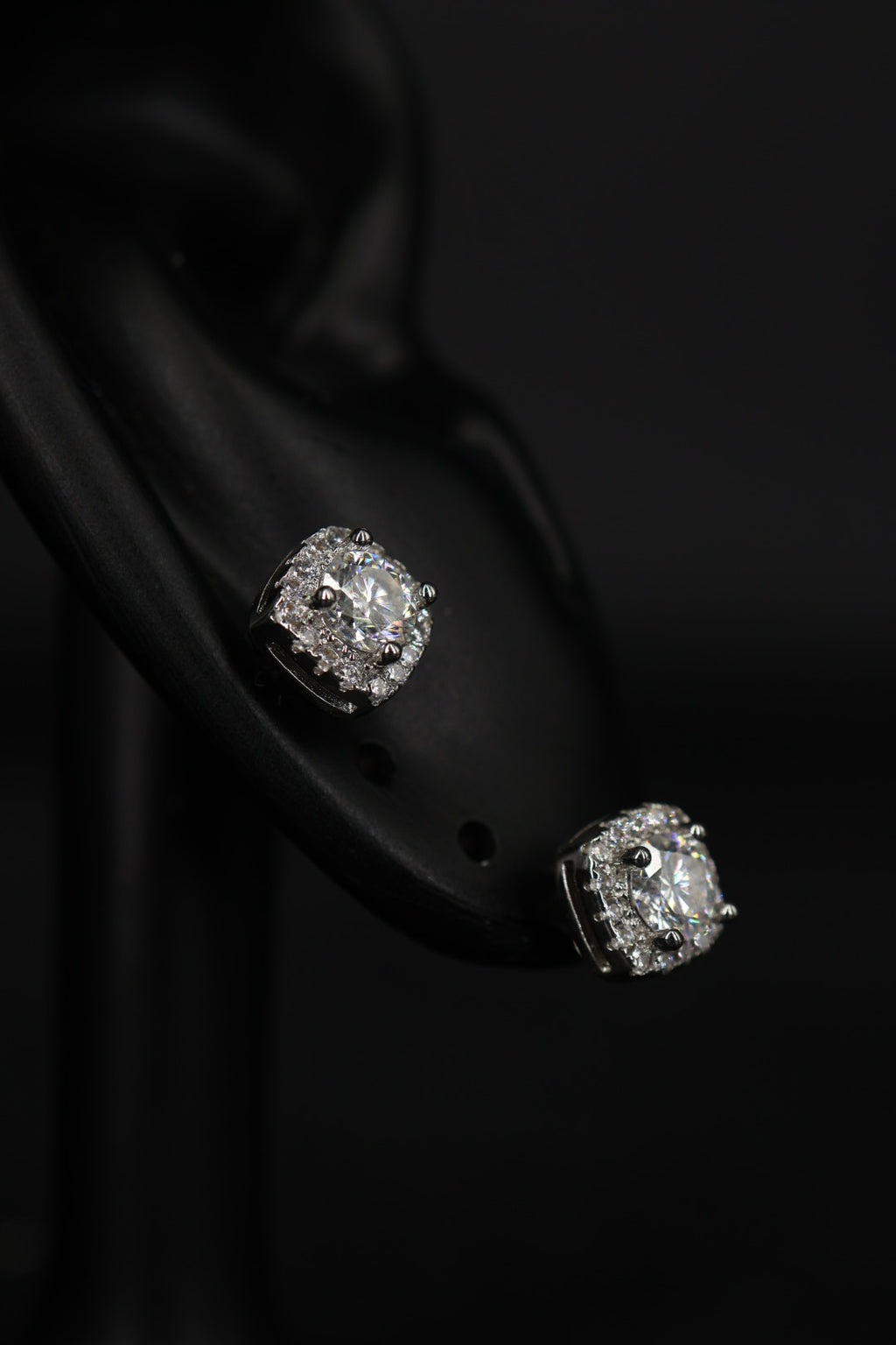 Aretes Box Plata .925 - Moissanita D 0.5 ct.