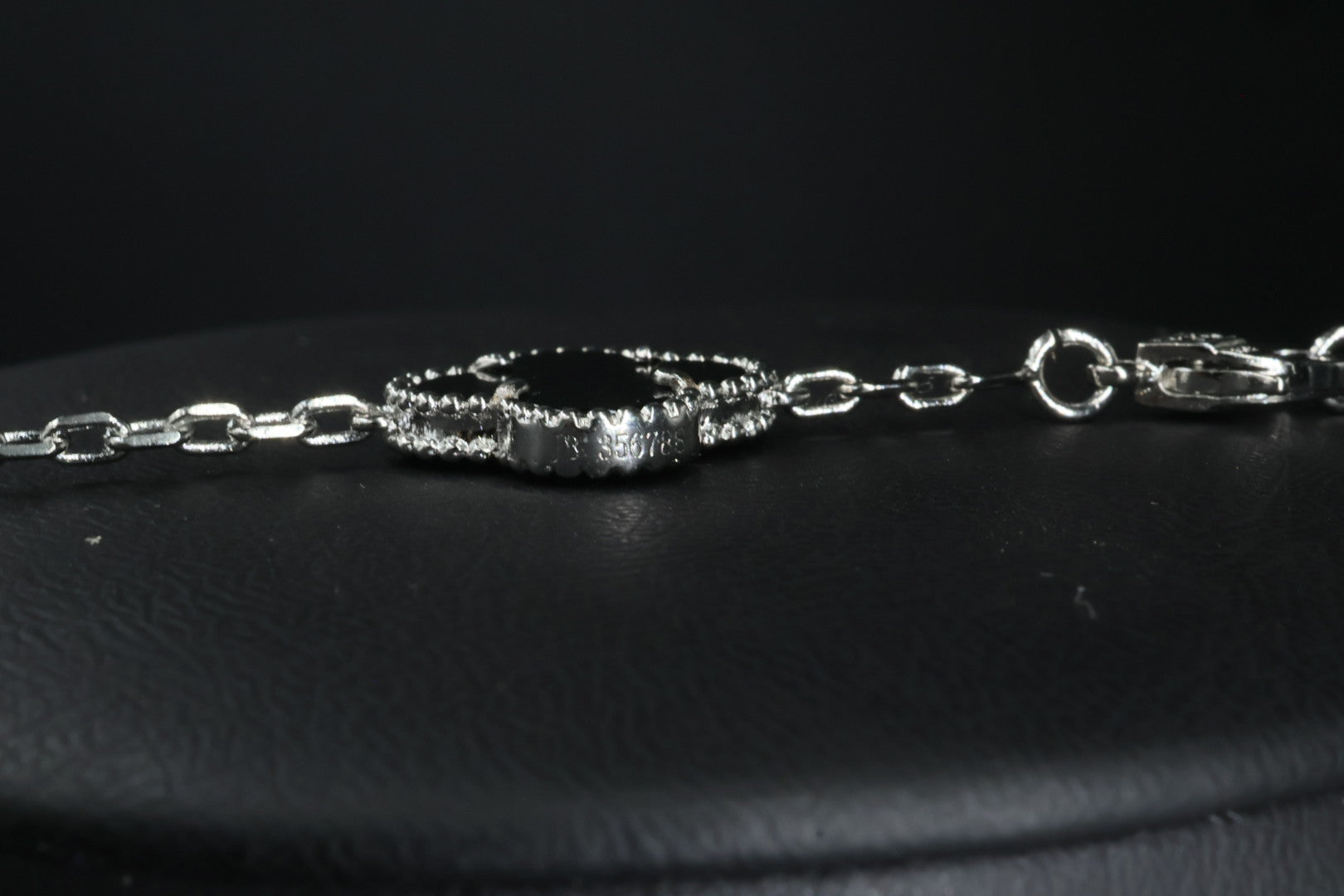 Collar VCA Alhambra 10 Motivos - Silver Onyx Diamonds.