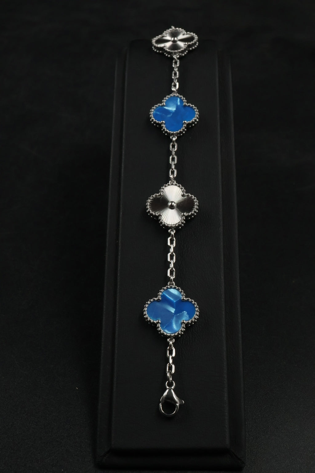 Pulsera Trébol Azul Rey Mármol- Láser Plateado.