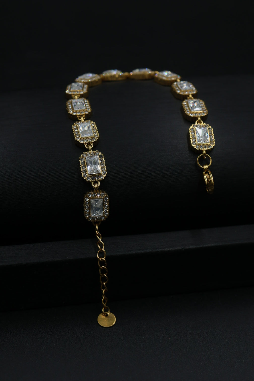 Pulsera de Eslabones Rectangulares con Zirconias Baguette AI316L