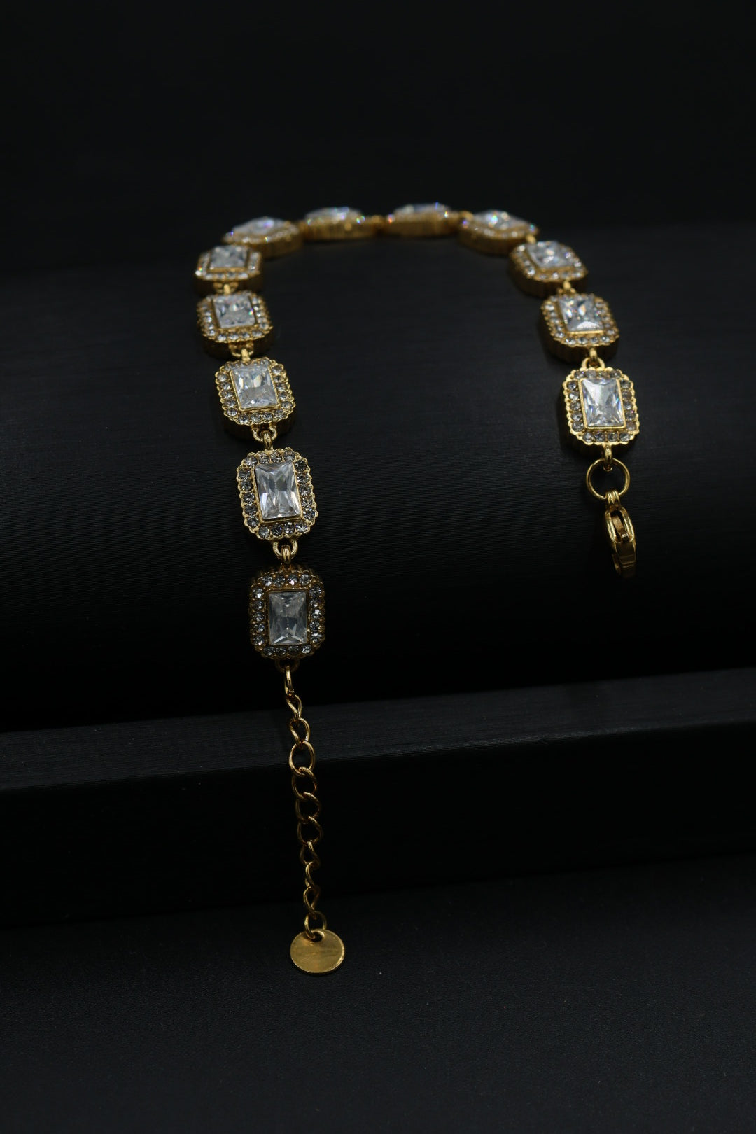 Pulsera de Eslabones Rectangulares con Zirconias Baguette AI316L