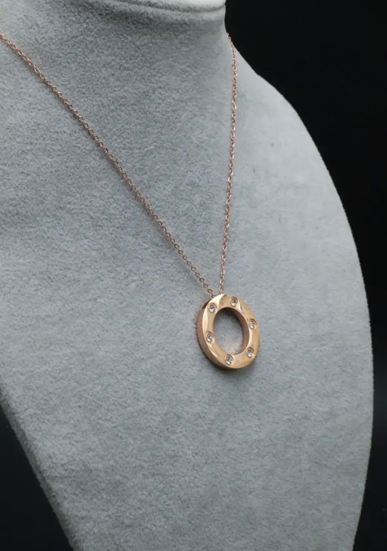 Collar Clavo con Zirconias - Rose Gold.