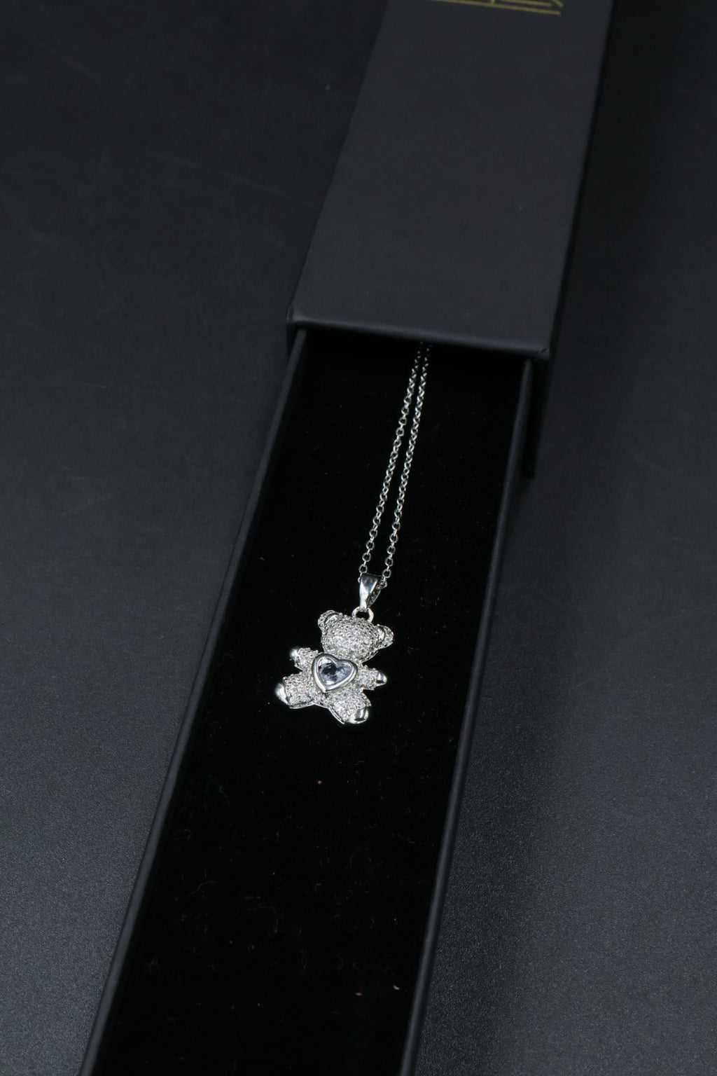 Collar con dije de Oso Full Zirconias- Silver.