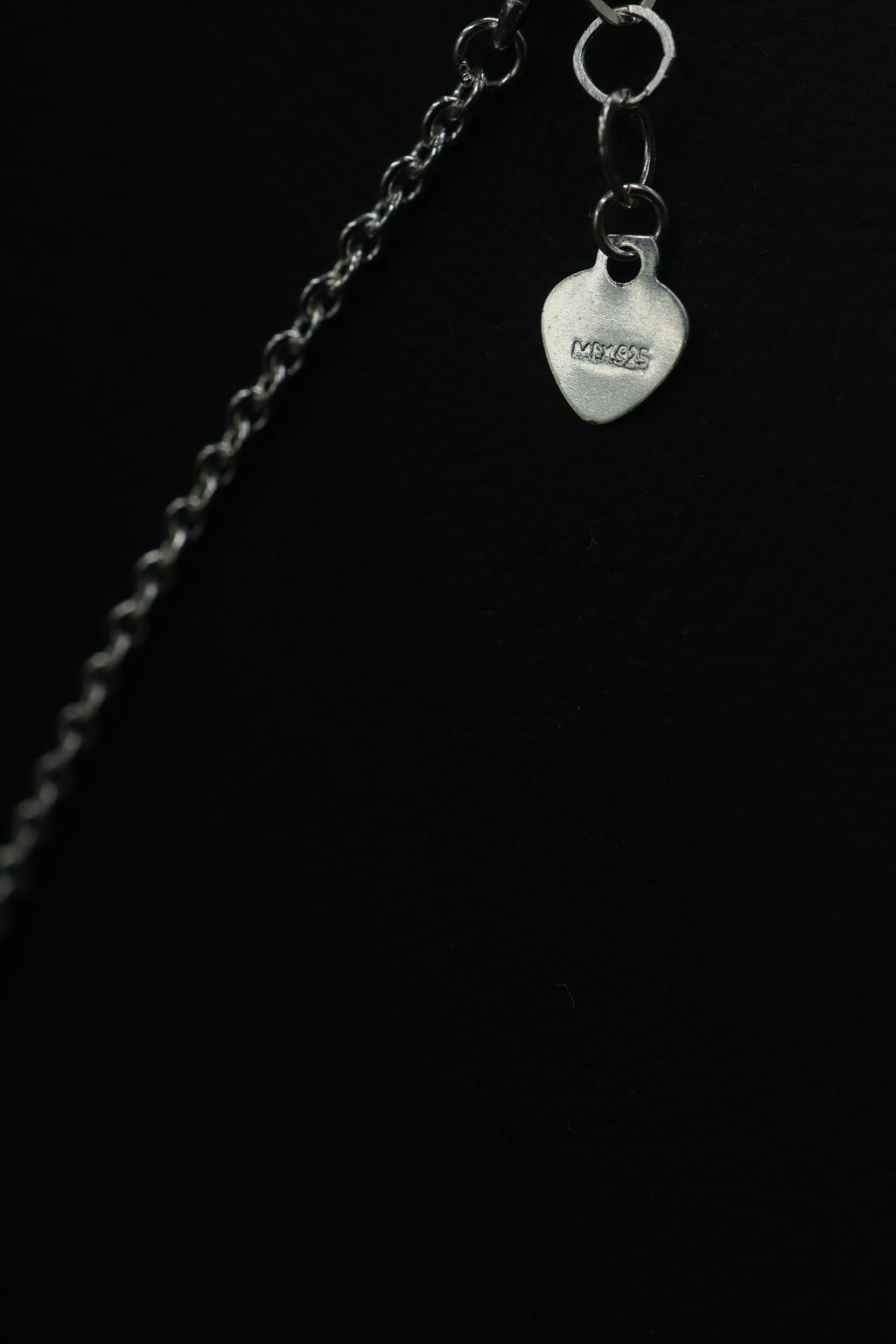 Collar 5 tréboles vino en plata 9.25 S925