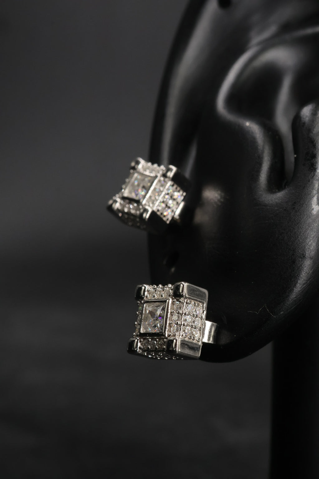 Aretes en Plata 925 Cuadrado Silver - Moissanita.