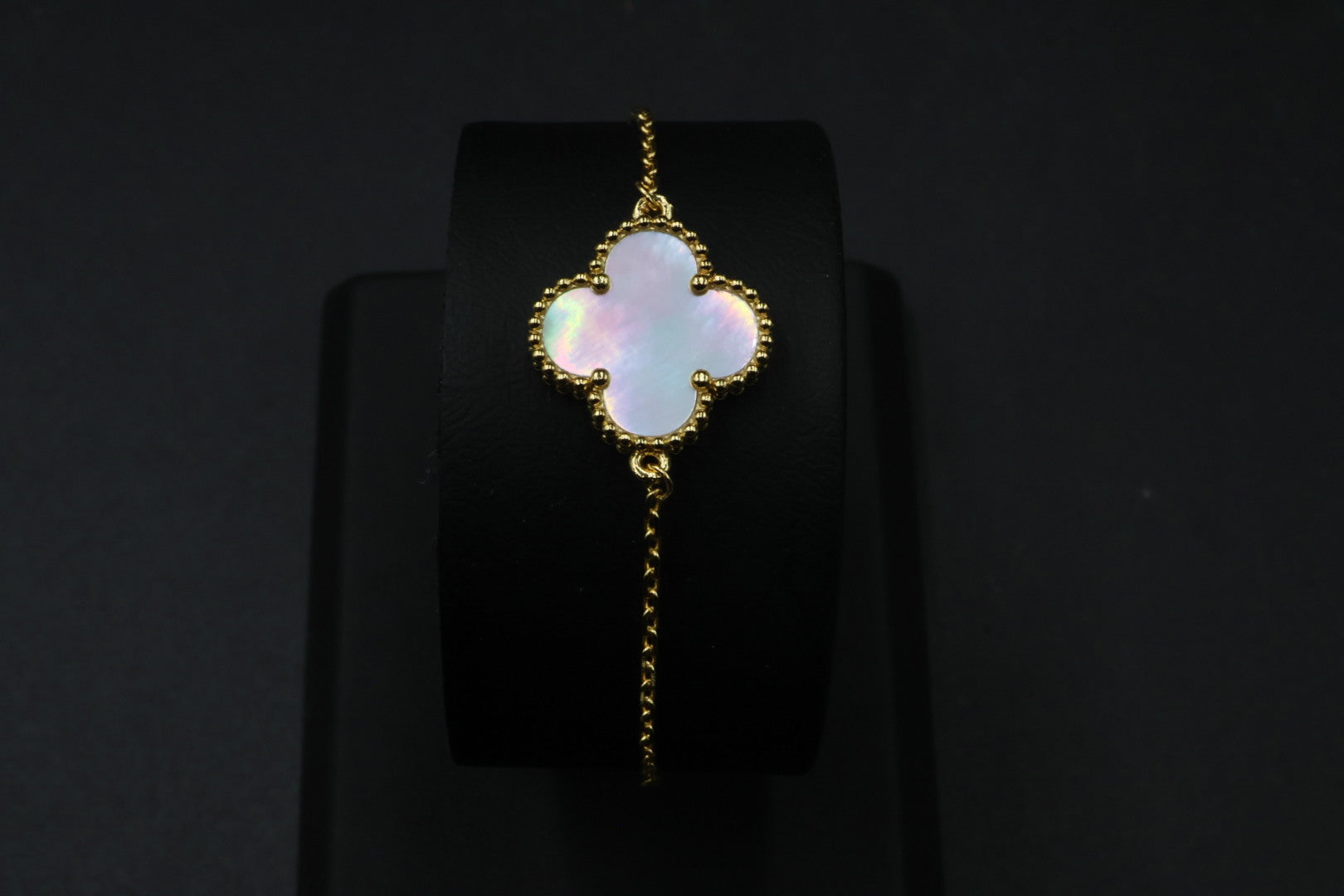 Pulsera VCA Sweet Alhambra 1:1 Gold Nácar.