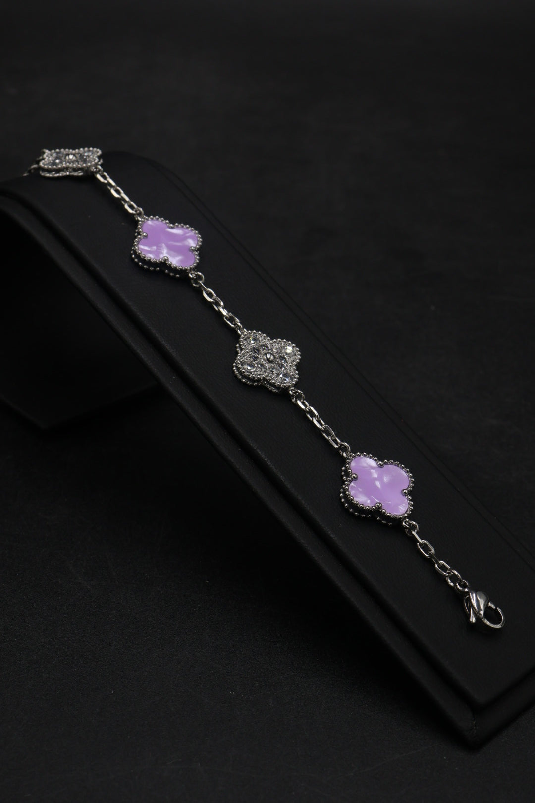 Pulsera Trébol 15 mm Mármol Lila con Zirconias