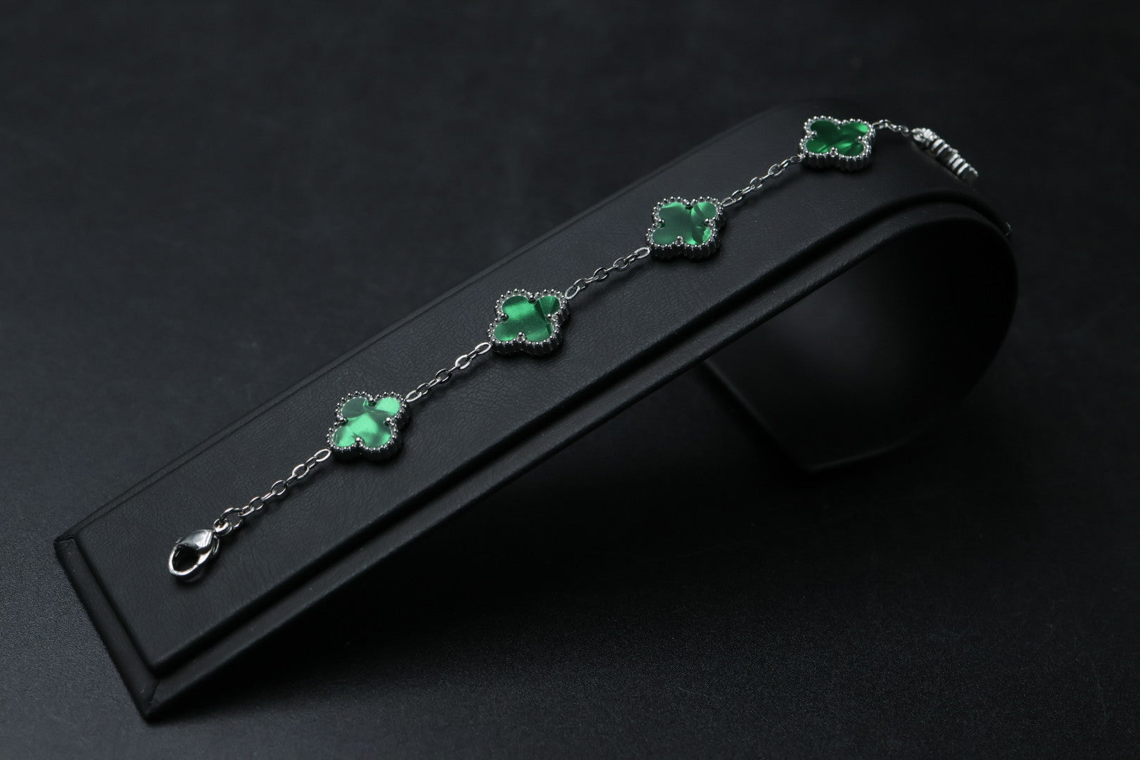 Pulsera Plateada Trébol 13 mm Mármol - Verde.