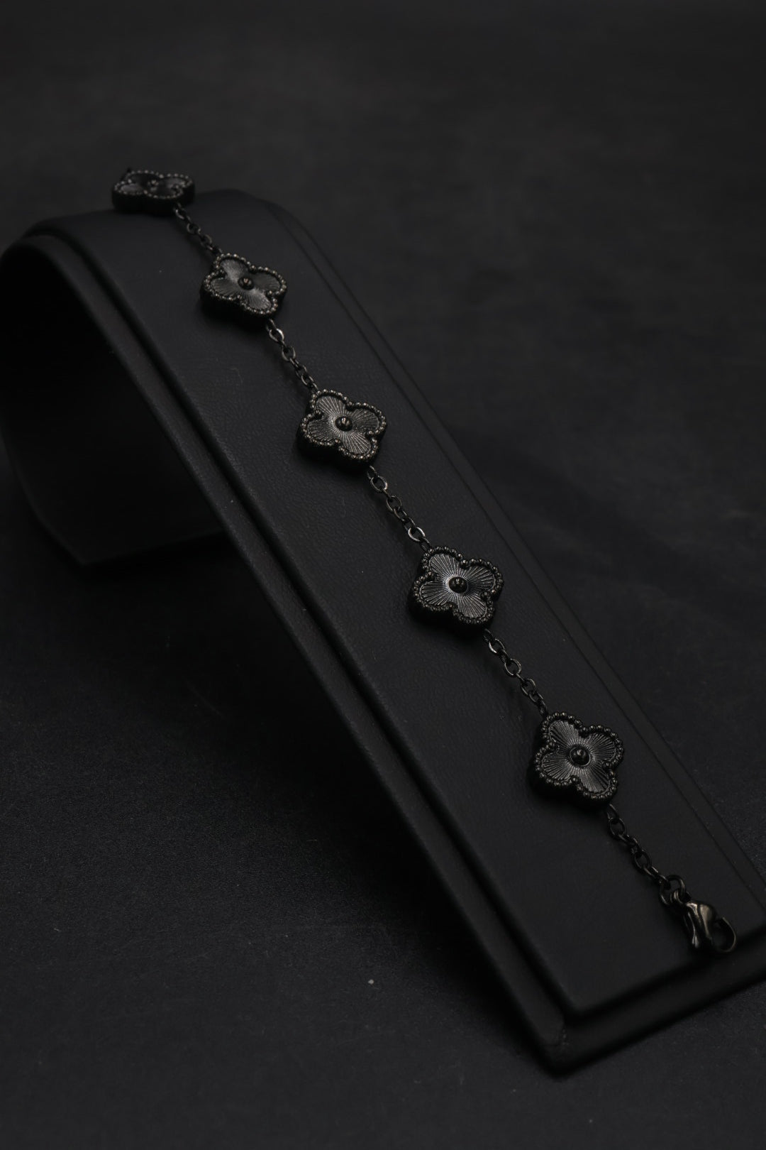 Pulsera Trébol 13 mm Negro - Láser.