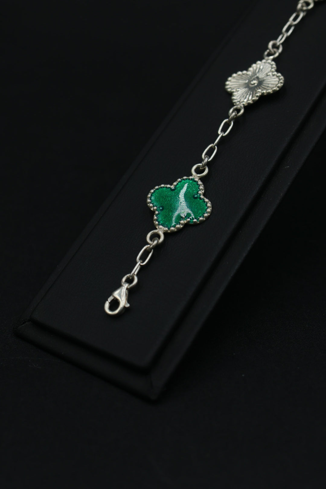 Pulsera Trébol Verde - Láser en Plata 9.25 S925