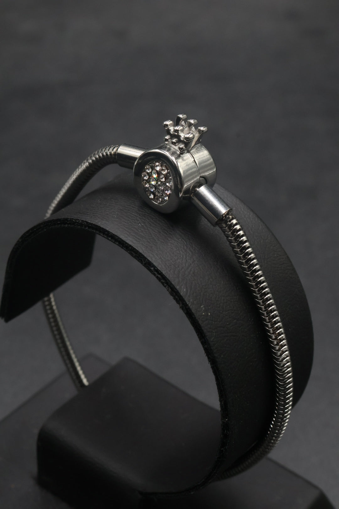 Pulsera tipo Pandora 8.