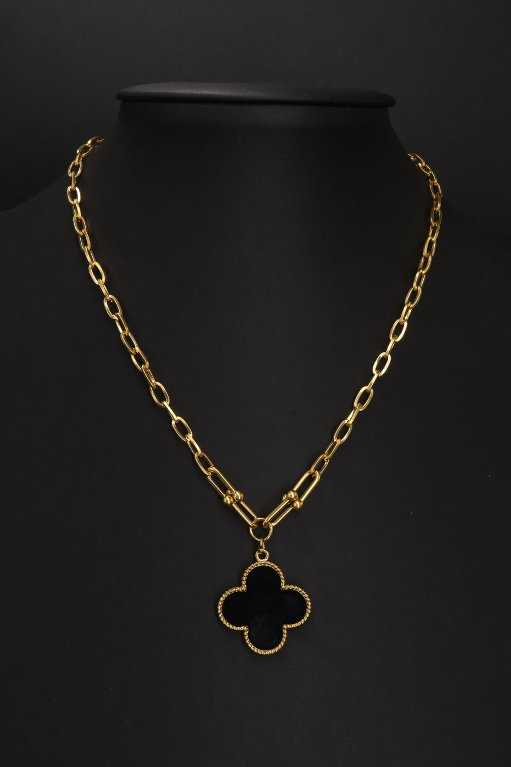 Collar Grande 1 trébol - Dorado / Negro.