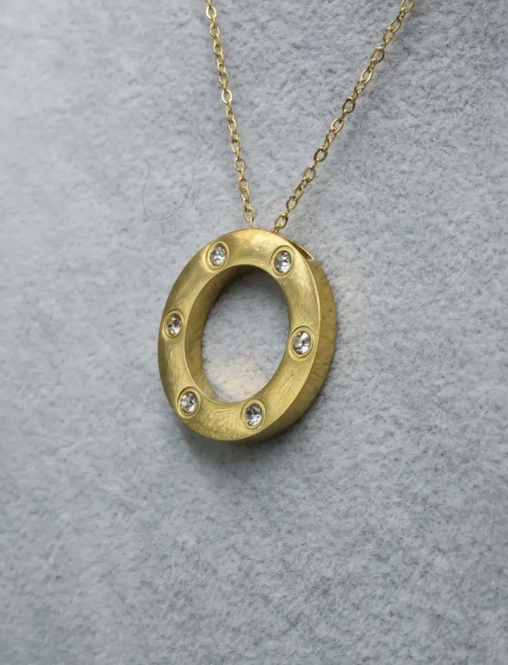Collar Clavo con Zirconias - Dorado.