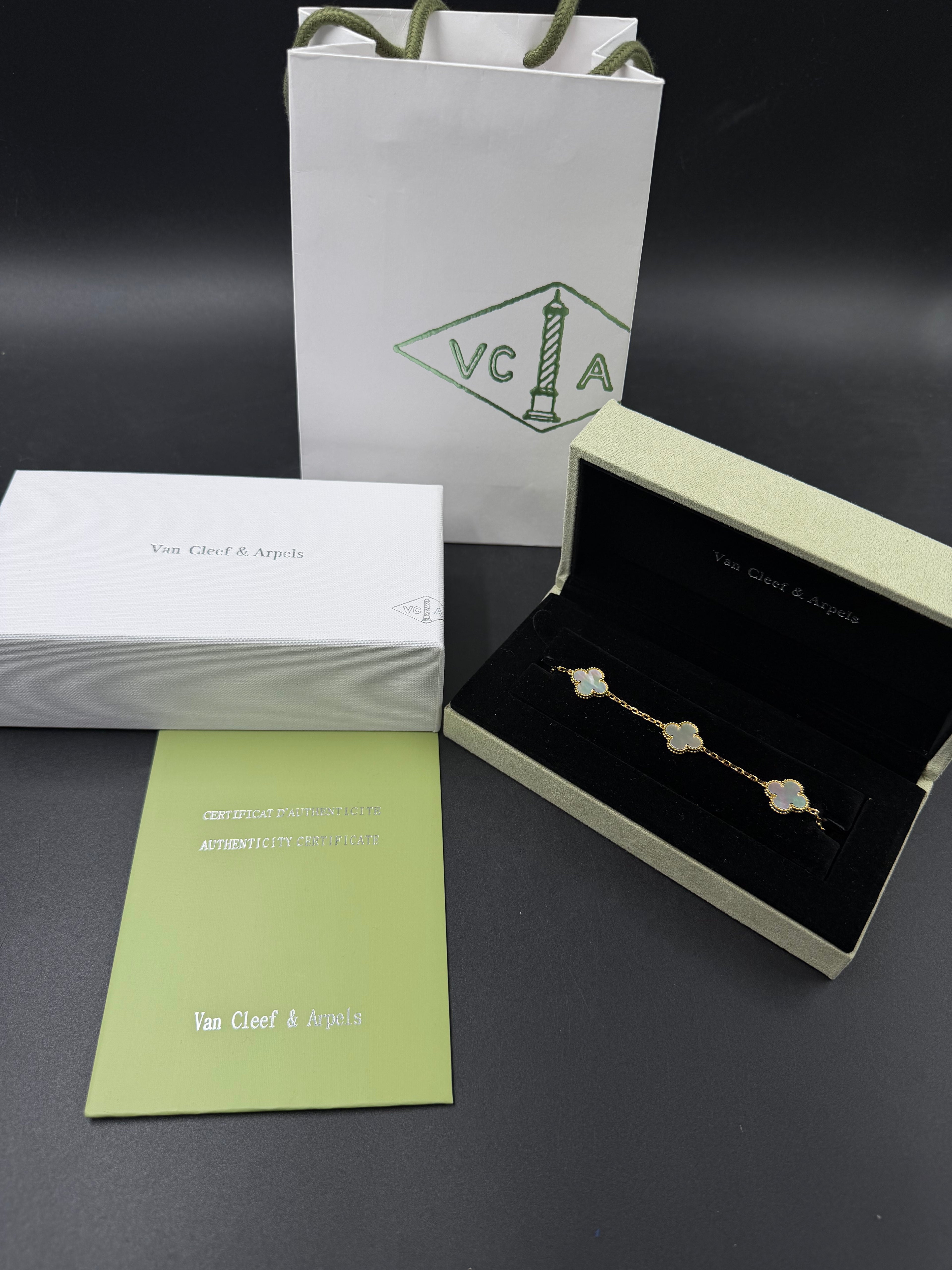 Pulsera VCA Alhambra 1:1 Gold Nácar