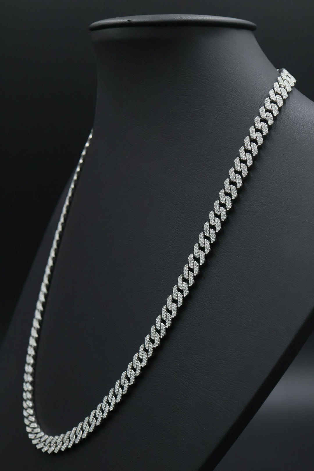 Cadena Cubana Full Zirconias con Broche de Caja. AI316L
