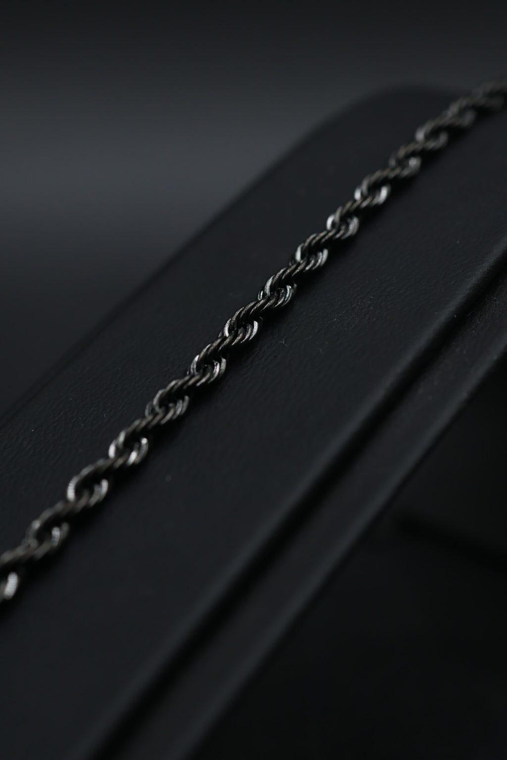 Pulsera Torsal Negra con Extensible AI316L