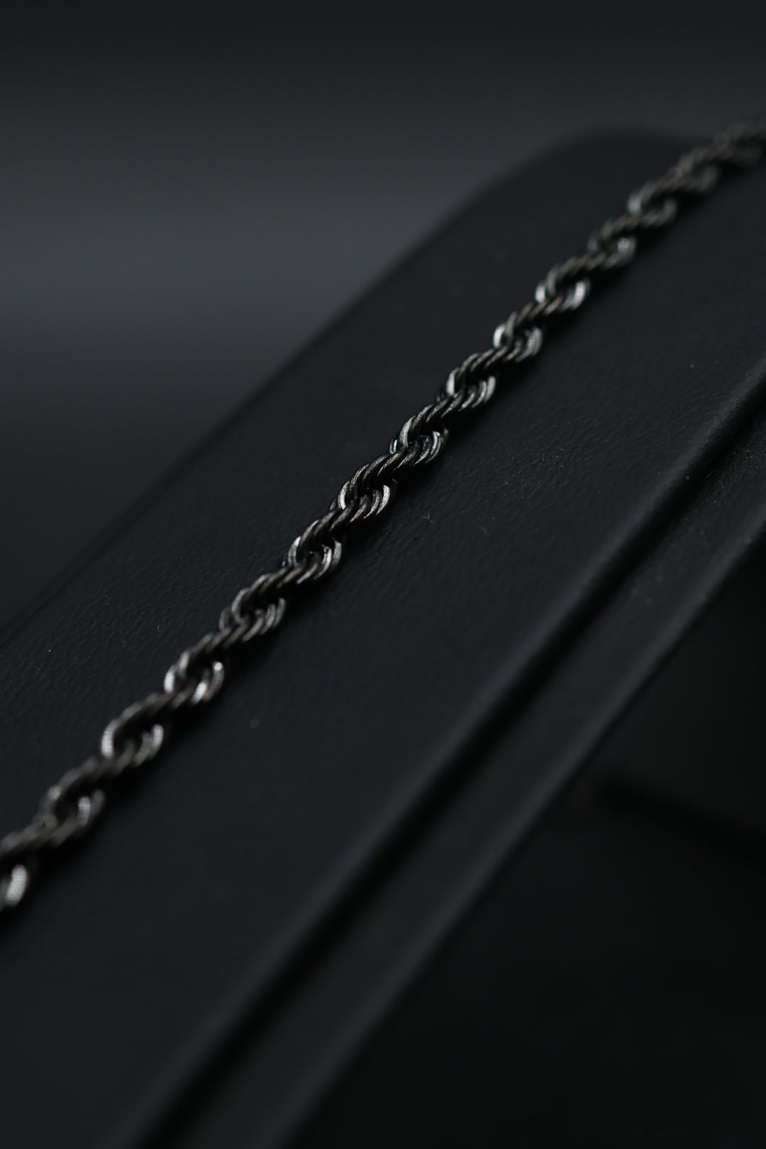 Pulsera Torsal Negra con Extensible AI316L