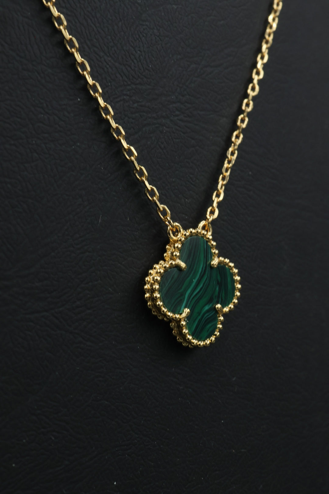 Collar Vintage Alhambra 1:1 Gold Malaquita.