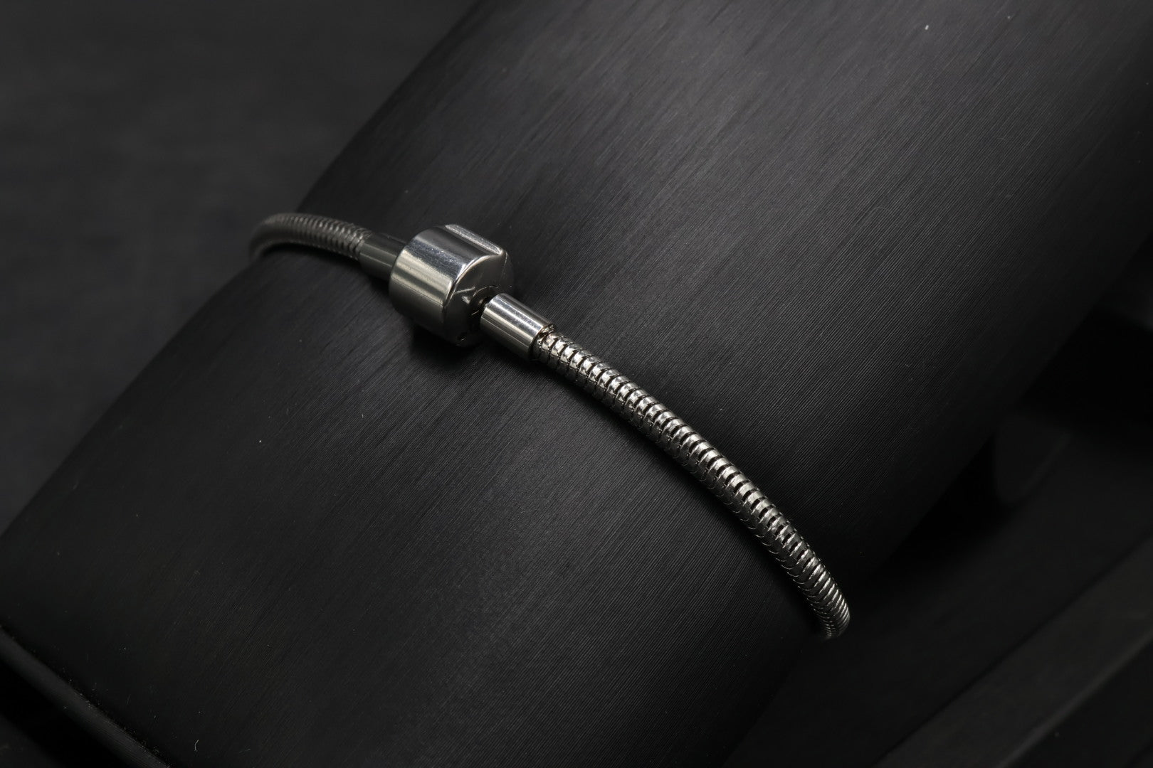Pulsera tipo Pandora 2.