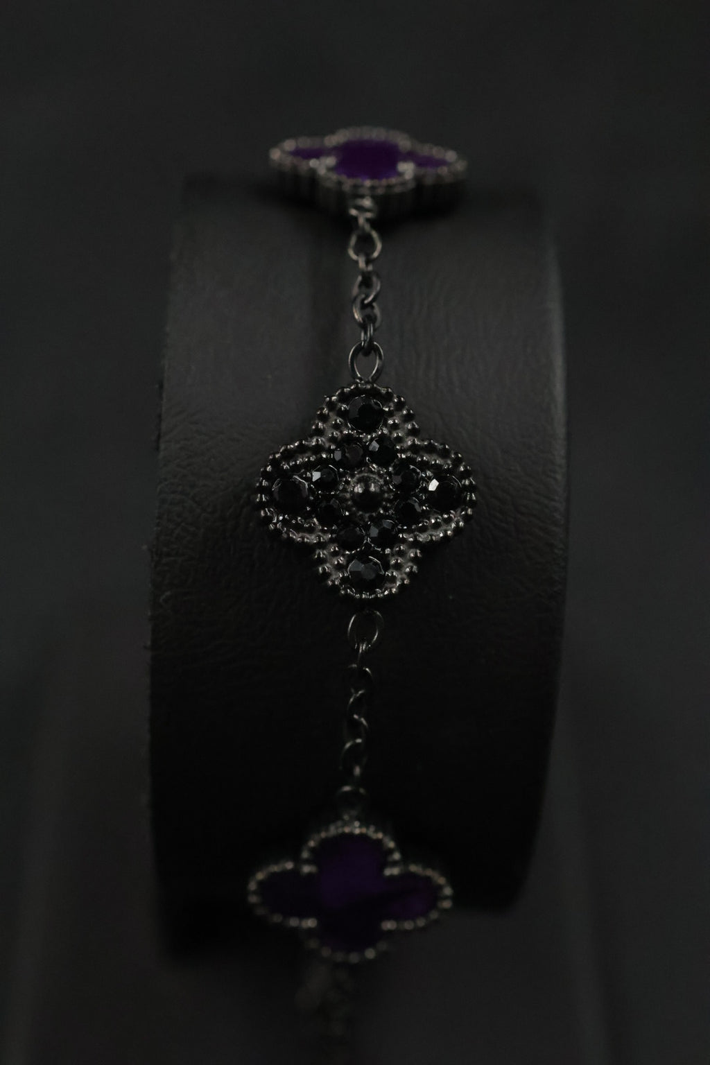Pulsera Trébol Morado Mármol - Zirconias Negras.