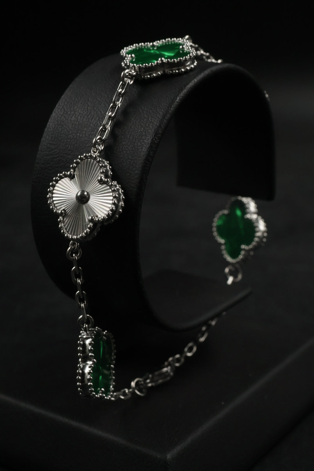Pulsera Trébol Verde Mármol- Láser Plateado.