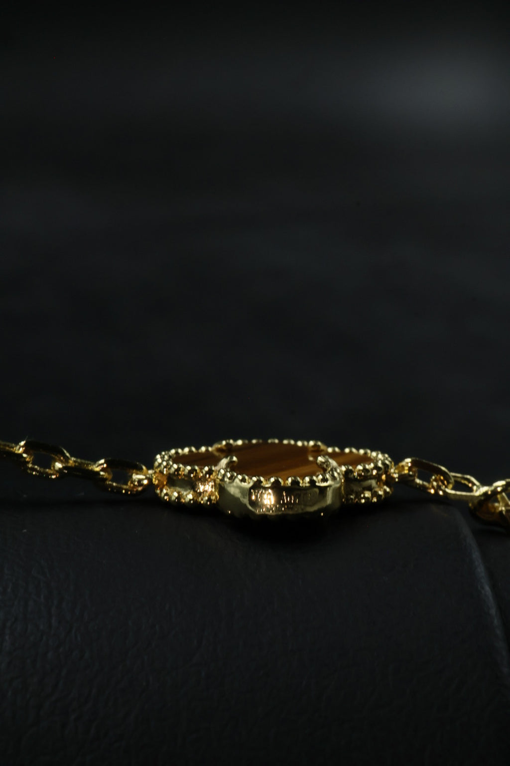 Pulsera VCA Alhambra 1:1 Gold Ojo de Tigre