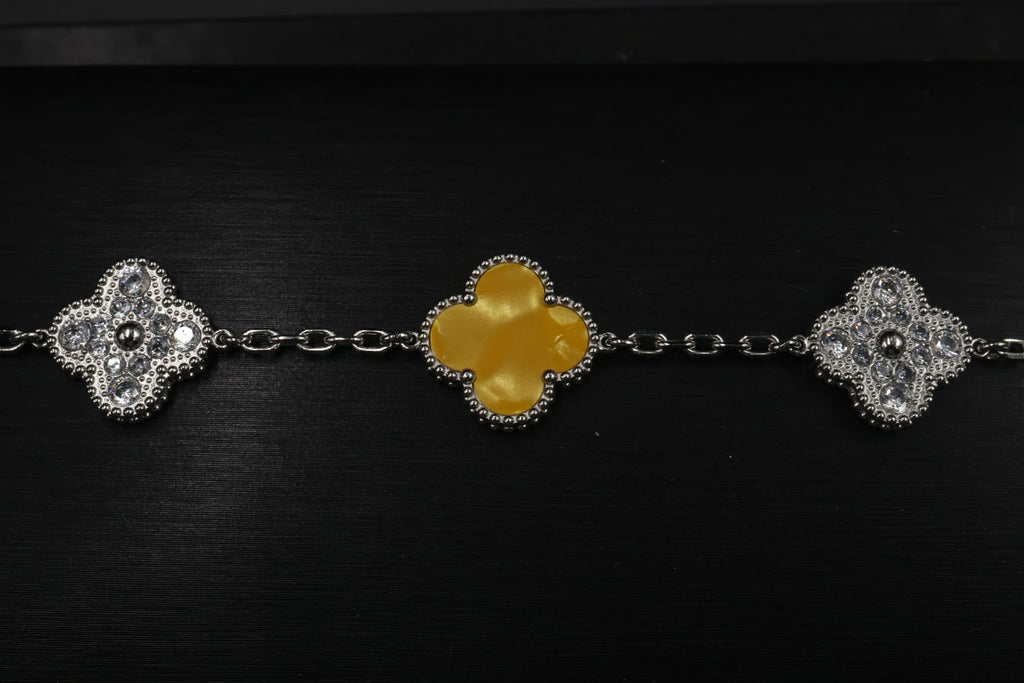 Pulsera Trébol 15 mm Mármol Amarillo con Zirconias