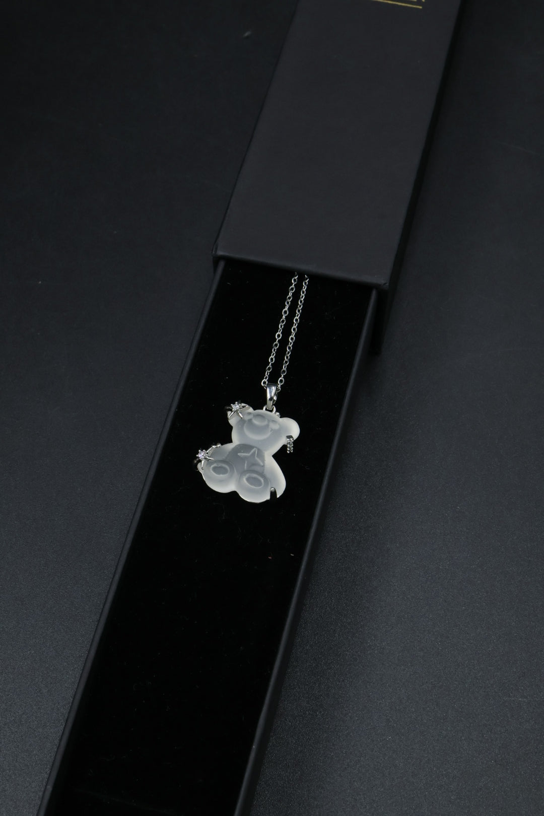Collar con dije de Oso de Cristal Transparente - Silver.