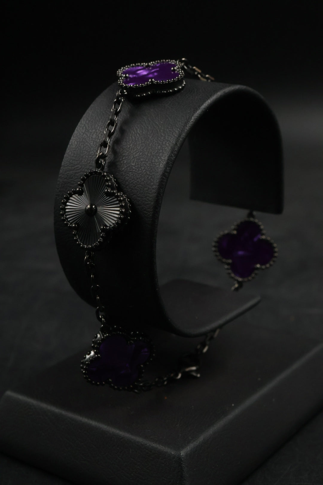 Pulsera Trébol Morado Mármol- Láser Negro.