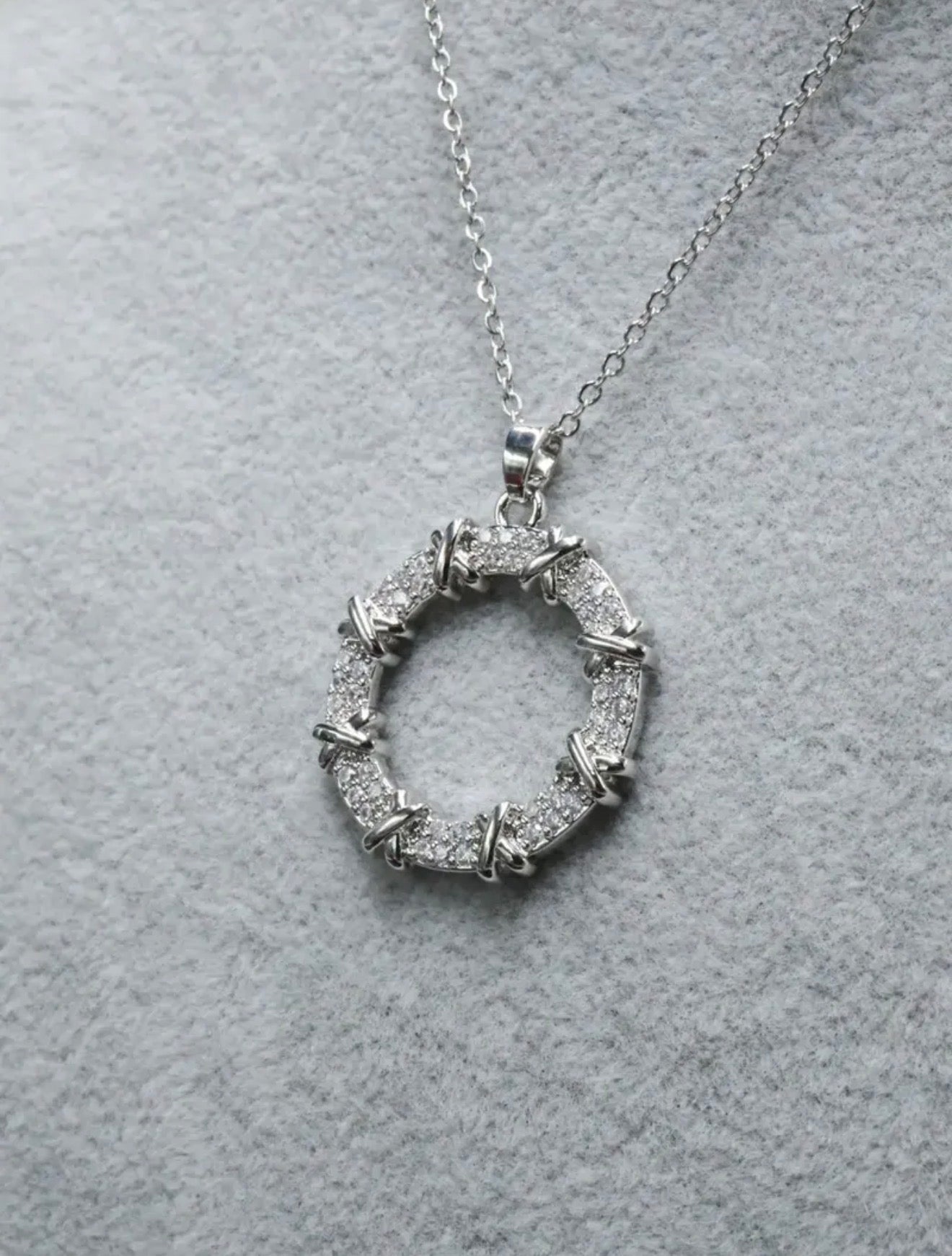 Collar Clavo Full Zirconias - Plateado.