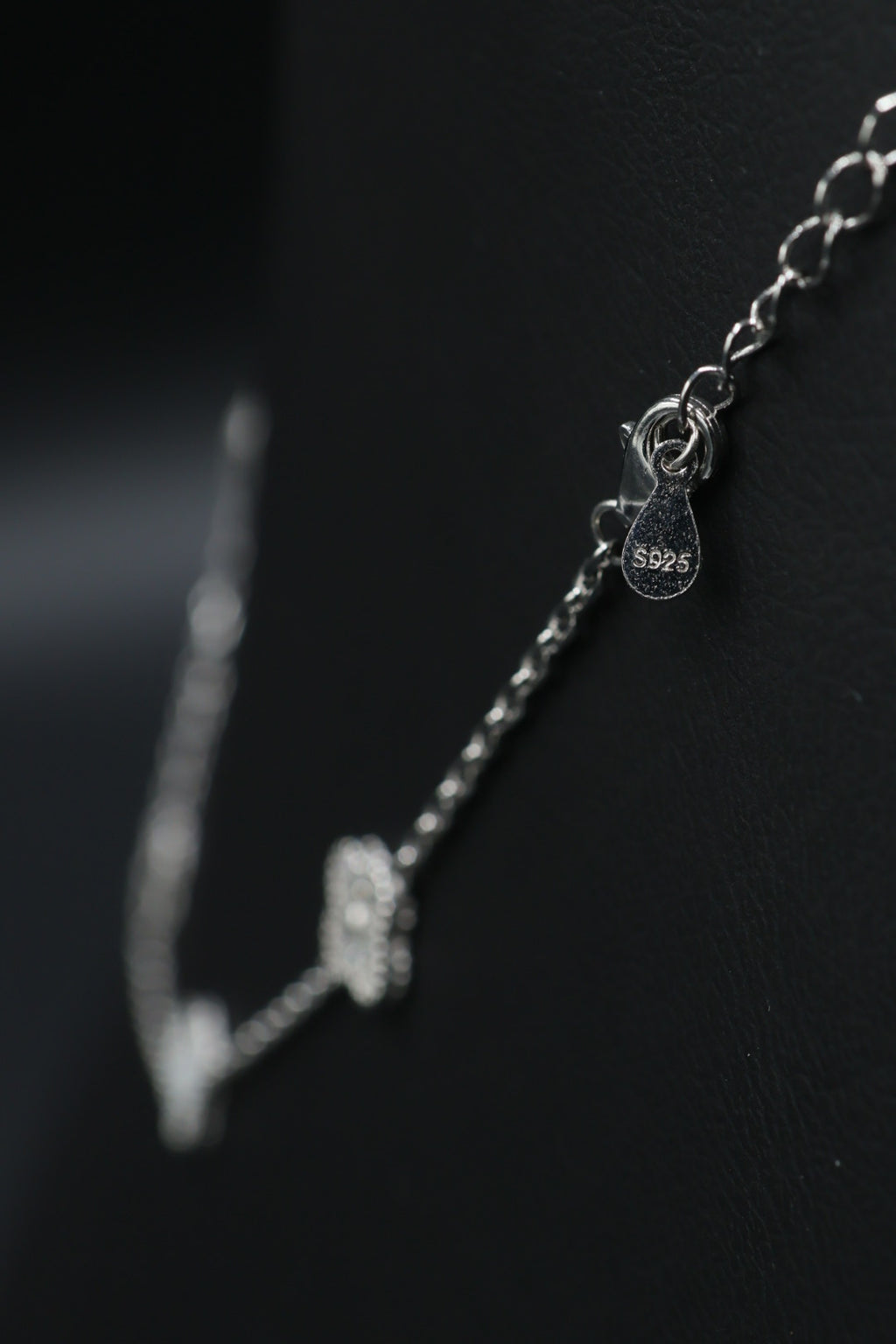 Collar 10 tréboles blancos con zirconias 9.25 S925