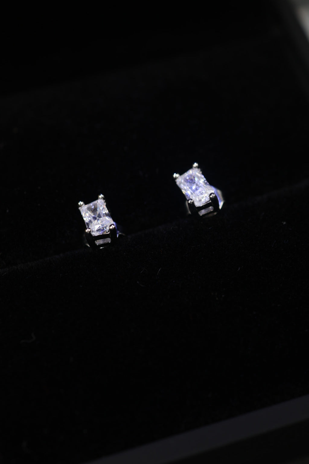 Aretes Rectangulares Plata 925 - Moissanita