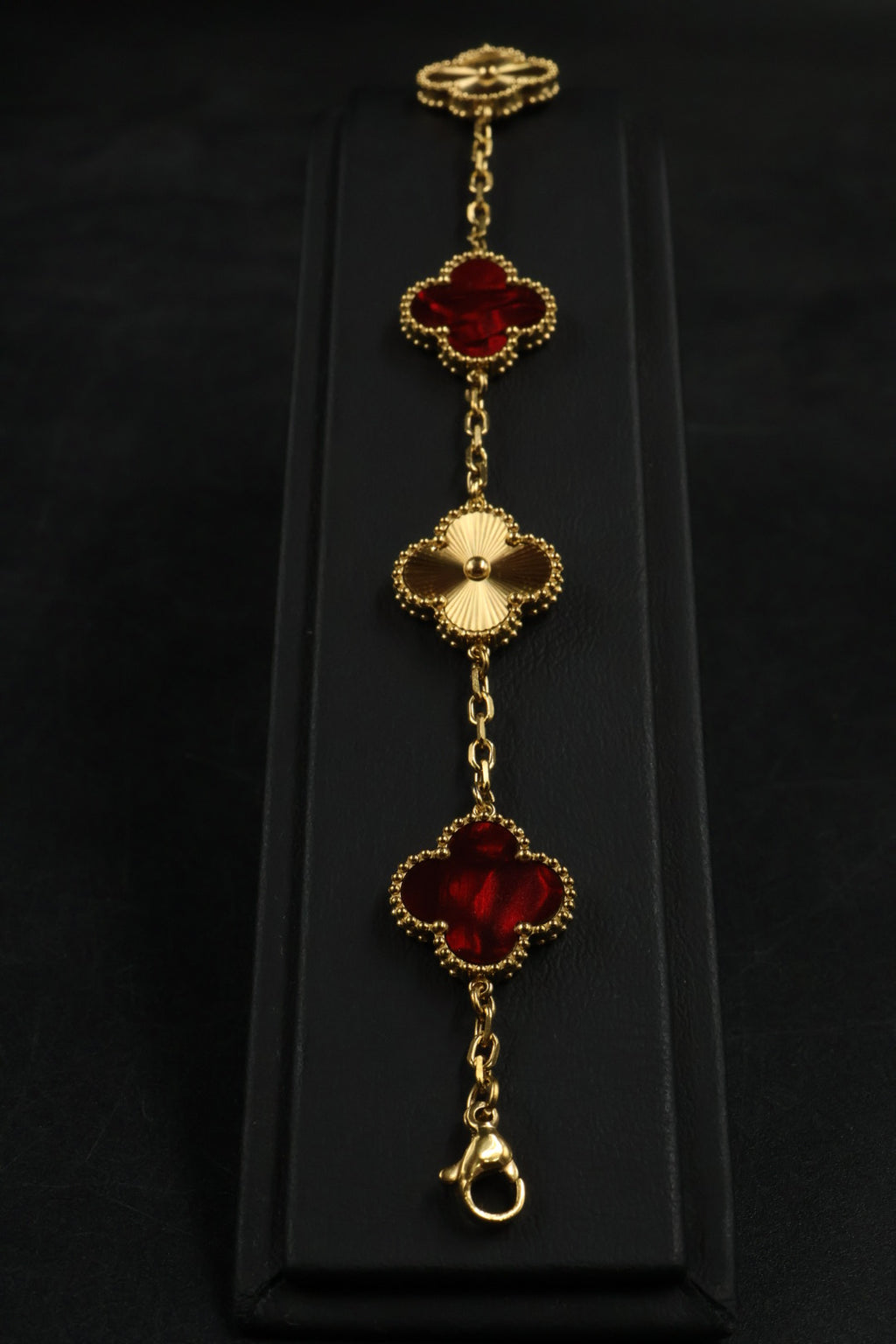 Pulsera Trébol Rojo Mármol- Láser Dorado.
