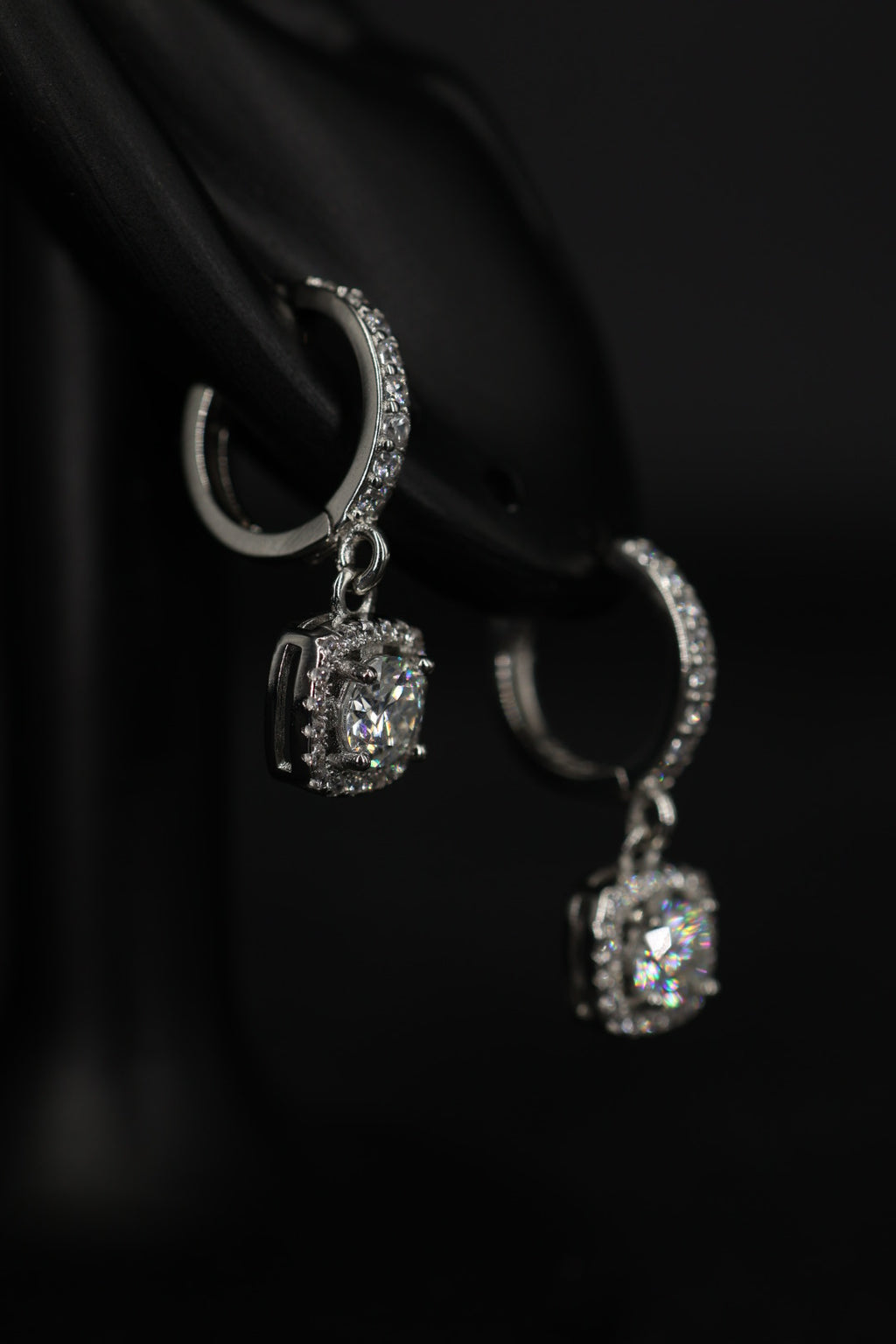 Aretes Colgante Box Plata .925 - Moissanita D 0.5 ct.