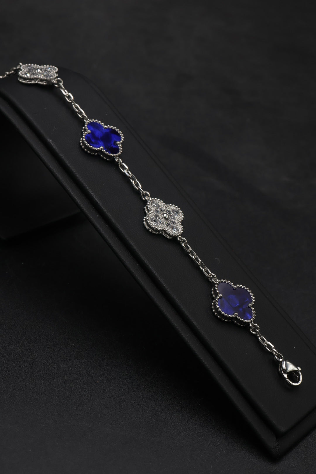 Pulsera Trébol 15 mm Mármol Azul con Zirconias