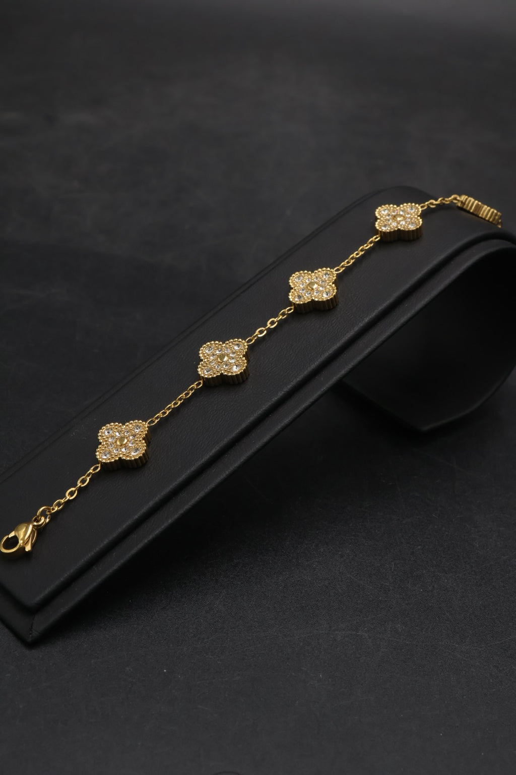Pulsera Trébol 13 mm Full Zirconias Dorado