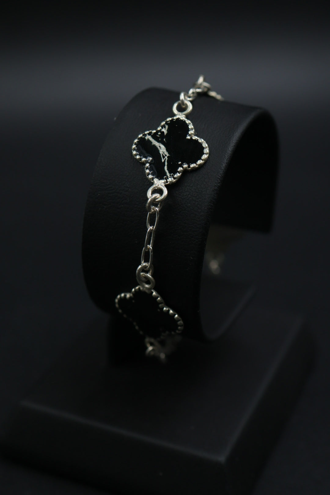 Pulsera Trébol Negro en Plata 9.25 S925