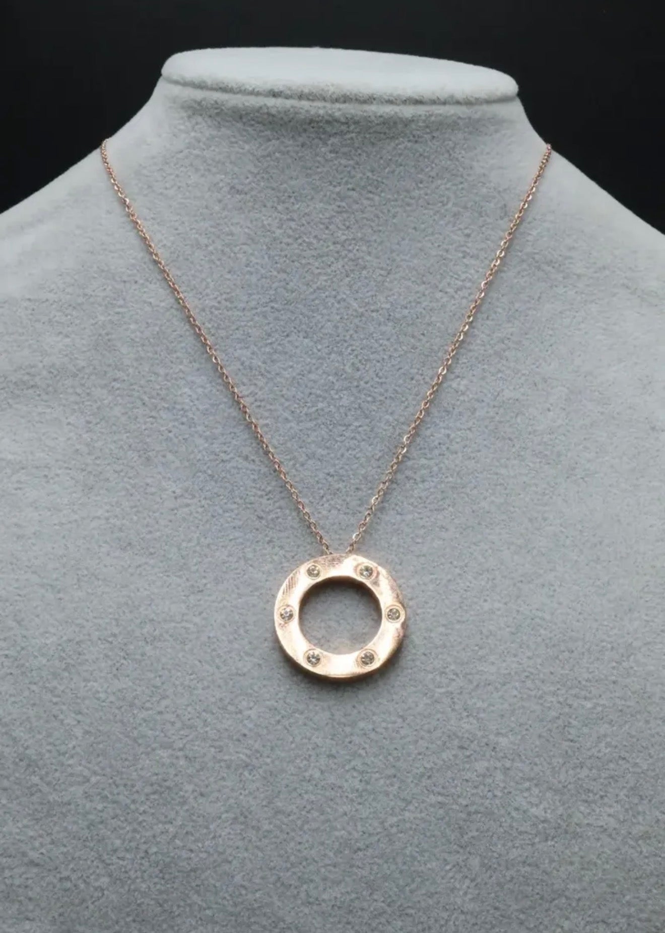 Collar Clavo con Zirconias - Rose Gold.